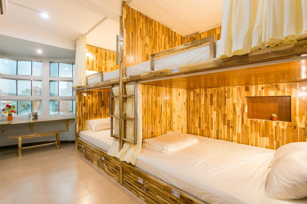 Spot On 676 Jimmy House Hostel Хошимин Экстерьер фото