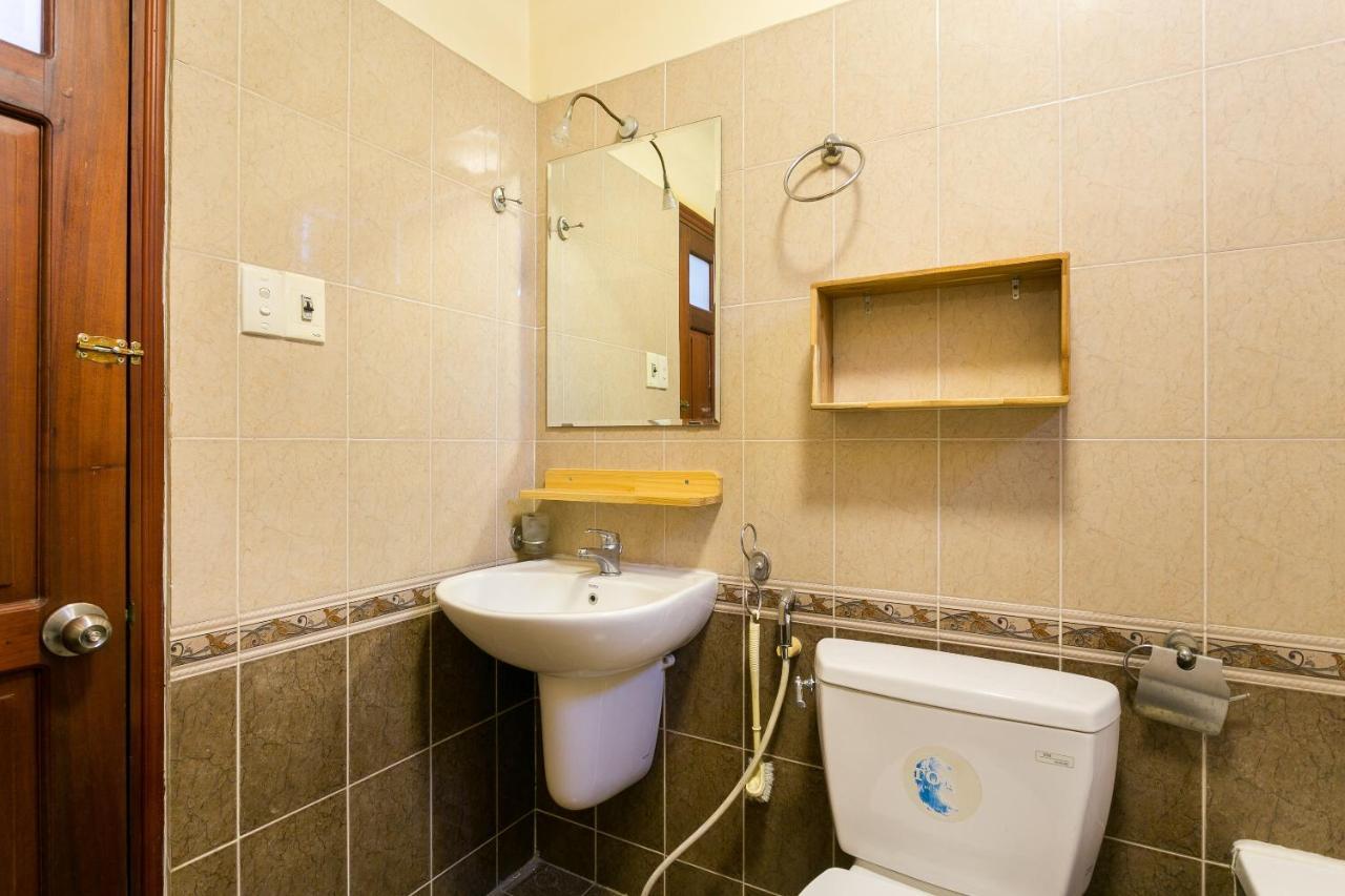 Spot On 676 Jimmy House Hostel Хошимин Экстерьер фото
